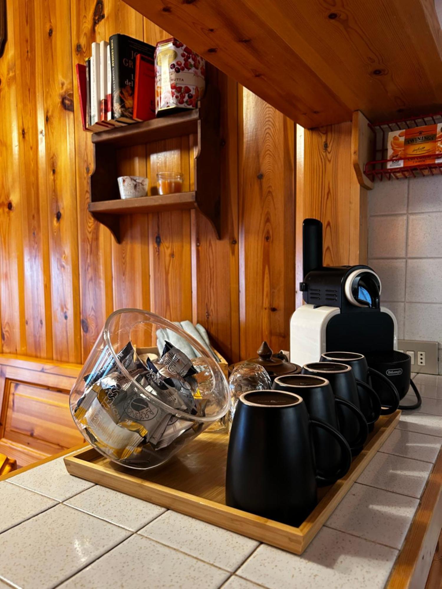 Freemood Campaegli Apartment Luaran gambar